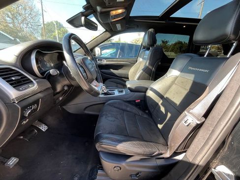 Used 2018 Jeep Grand Cherokee Trackhawk image 9