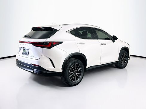 Used 2024 Lexus NX 250 FWD image 9