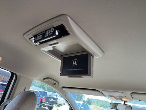 Used 2016 Honda Odyssey SE image 21