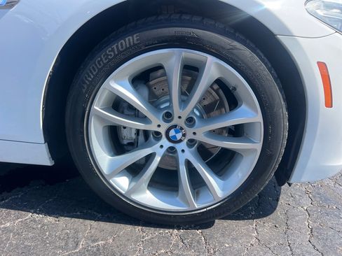 Used 2014 BMW 535d Sedan RWD image 40