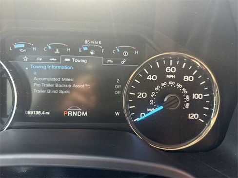 Used 2019 Ford F150 Platinum w/ Equipment Group 701A Luxury image 15