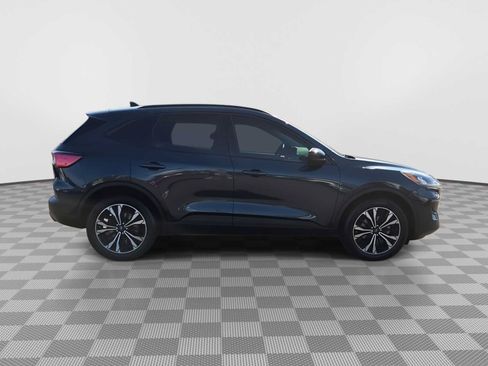 Used 2022 Ford Escape SEL w/ SEL Stealth AWD Package image 9