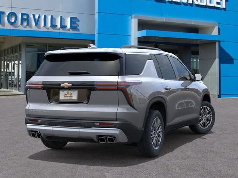 New 2026 Chevrolet Traverse LT image 4