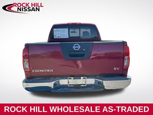 Used 2012 Nissan Frontier SV RWD image 6