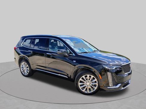 Used 2024 Cadillac XT6 Premium Luxury w/ LPO, Floor Liner Package AWD/4WD image 2