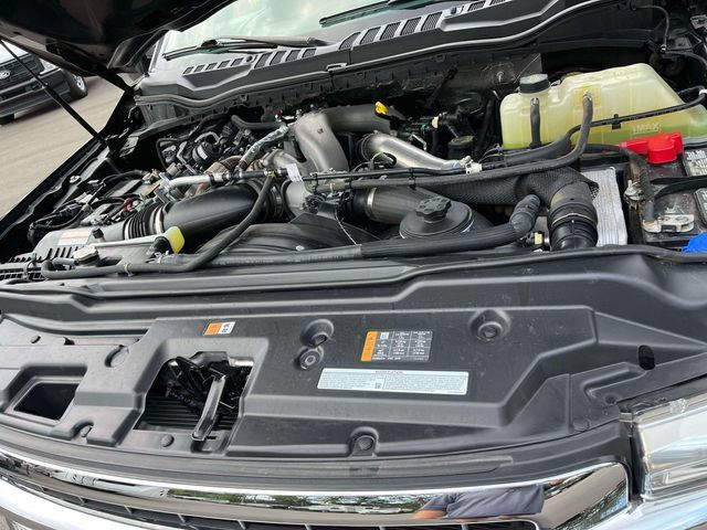 Used 2022 Ford F250 Lariat w/ Lariat Ultimate Package AWD/4WD image 14