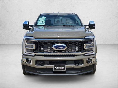 New 2026 Ford F450 Platinum w/ Platinum Plus Package AWD/4WD image 6