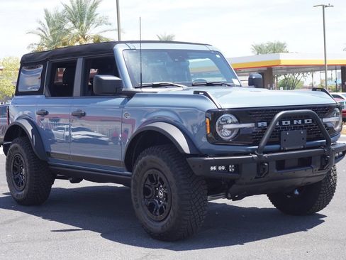 Used 2024 Ford Bronco Wildtrak AWD/4WD image 5