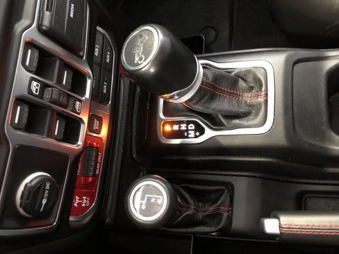 Used 2020 Jeep Wrangler Unlimited Rubicon image 24