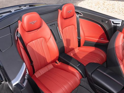 Certified 2023 Bentley Continental GT V8 AWD/4WD image 54