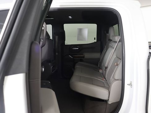 Used 2019 GMC Sierra 1500 SLT image 34