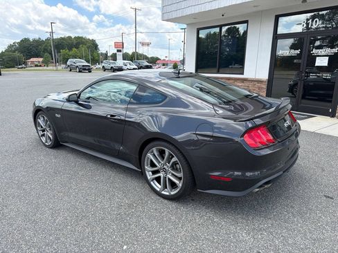 Used 2022 Ford Mustang GT Premium RWD image 6