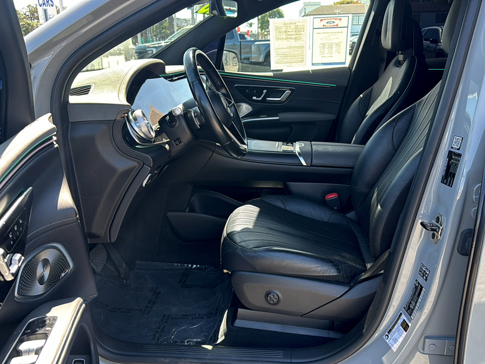 Used 2023 Mercedes-Benz EQS 580 4MATIC SUV image 15