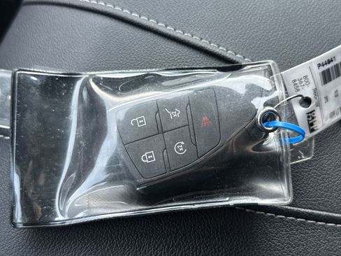 Used 2024 Chevrolet Traverse LT w/ LPO, Floor Liner Package FWD image 35