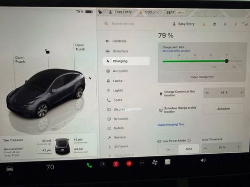 Used 2022 Tesla Model Y Long Range AWD/4WD image 43