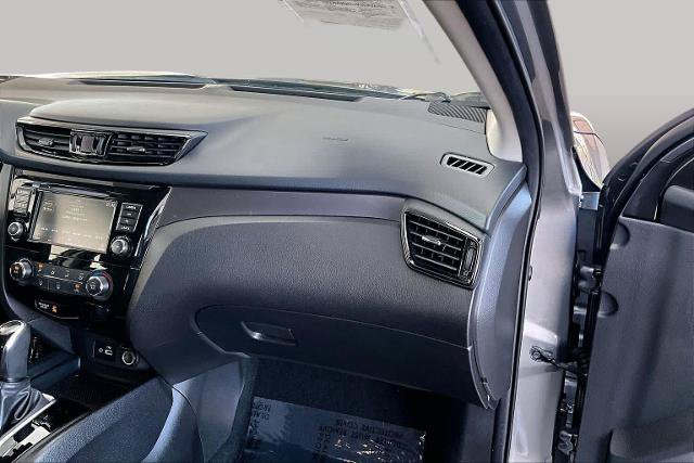 Certified 2022 Nissan Rogue Sport S AWD/4WD image 18