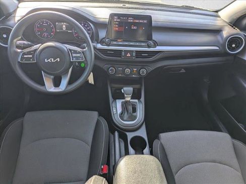 Used 2024 Kia Forte LXS FWD image 16