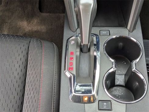 Used 2015 GMC Terrain SLE image 16