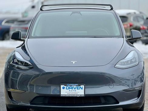 Used 2023 Tesla Model Y Long Range image 6