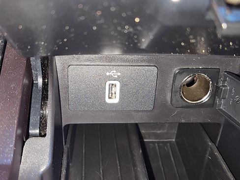 Used 2017 Ford Explorer Limited w/ Equipment Group 303A image 12