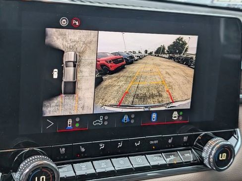 New 2026 GMC Canyon Denali AWD/4WD image 12