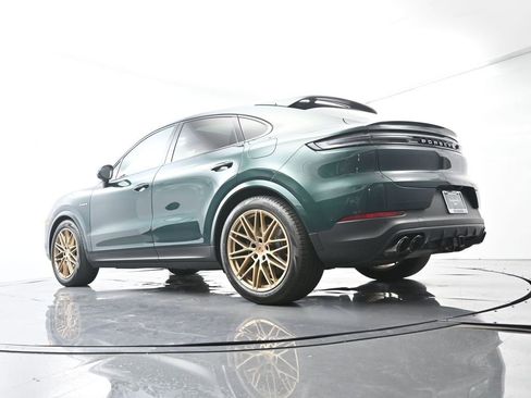 Certified 2025 Porsche Cayenne S AWD/4WD image 50