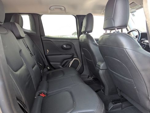 Used 2016 Jeep Renegade Limited AWD/4WD image 34