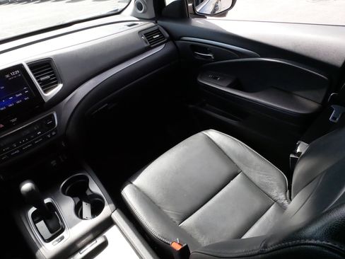 Used 2018 Honda Pilot EX-L image 11