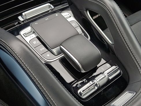 Certified 2022 Mercedes-Benz GLE 63 AMG S image 16
