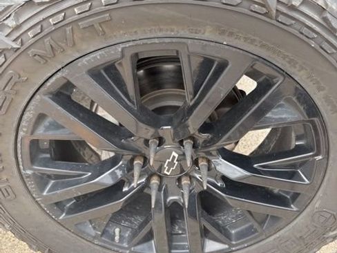 Used 2020 Chevrolet Silverado 1500 RST w/ Texas Edition image 14