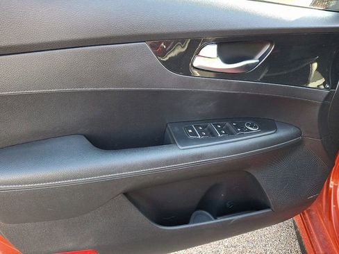 Used 2023 Kia Forte GT-Line w/ GT-Line Premium Package FWD image 12