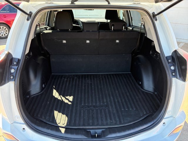 Used 2017 Toyota RAV4 LE w/ All Weather Liner Package AWD/4WD image 10