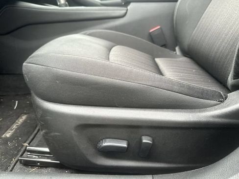 Used 2023 Nissan Altima 2.5 SV AWD/4WD image 16
