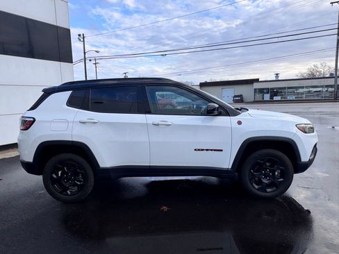 Used 2023 Jeep Compass Trailhawk AWD/4WD image 6