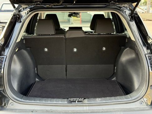 Certified 2025 Toyota Corolla Cross LE image 16