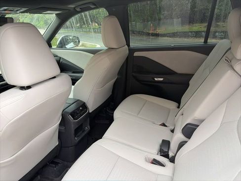 Used 2025 Lexus TX 350 FWD w/ Technology Package image 8