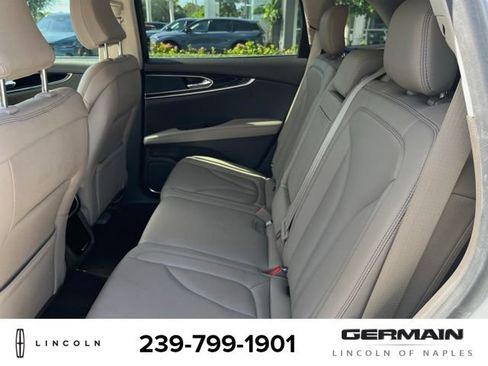 Certified 2023 Lincoln Nautilus FWD image 13