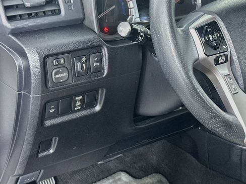Used 2018 Toyota 4Runner Limited RWD image 16