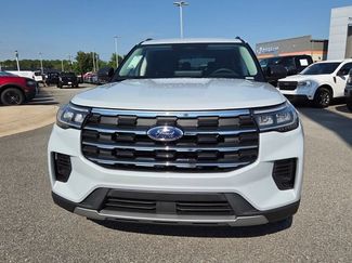 New 2026 Ford Explorer Active RWD video 2