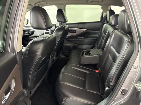 Used 2023 Nissan Murano SV FWD image 19