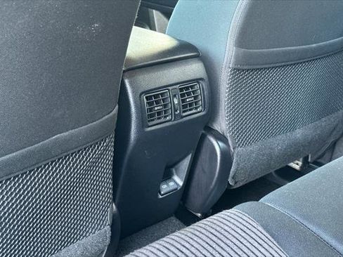 Certified 2024 Toyota 4Runner TRD Off-Road image 14