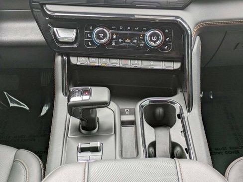 Used 2026 GMC Sierra 1500 AT4 w/ AT4 Premium Package AWD/4WD image 19