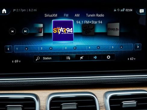 Used 2022 Mercedes-Benz GLE 350 4MATIC w/ Premium Package image 25