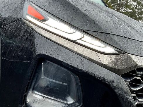 Used 2020 Hyundai Santa Fe Limited image 27