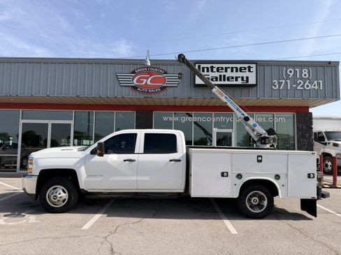 Used 2019 Chevrolet Silverado 3500 W/T w/ WT Convenience Package AWD/4WD image 1