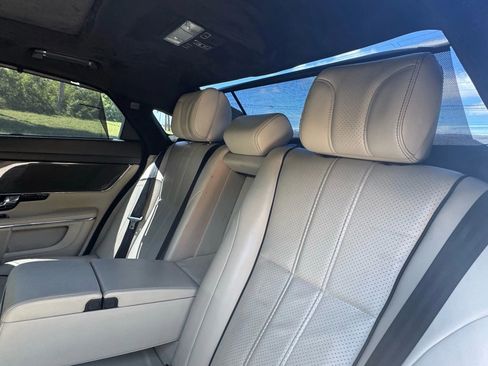 Used 2013 Jaguar XJ L Supercharged image 26