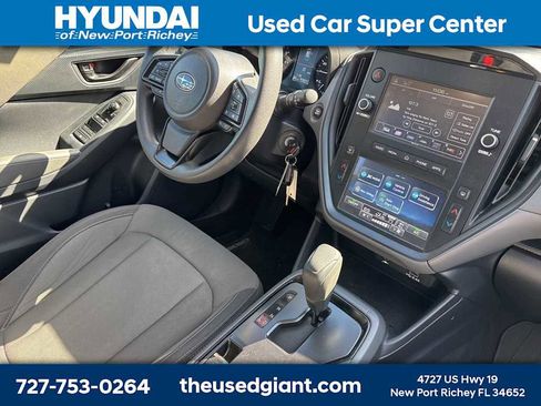 Used 2024 Subaru Crosstrek 2.0i image 7