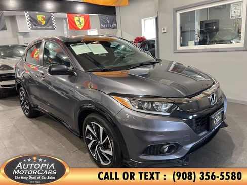 Used 2019 Honda HR-V Sport image 6