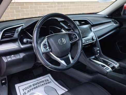 Used 2019 Honda Civic EX image 13