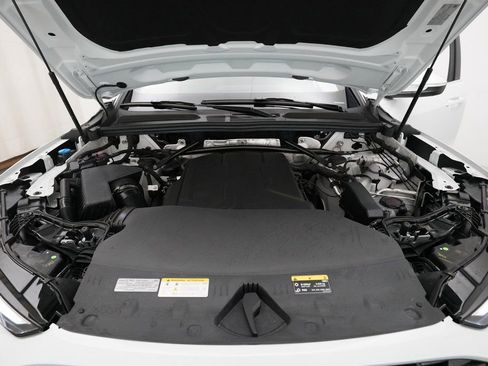 New 2025 Audi Q5 Premium Plus image 3